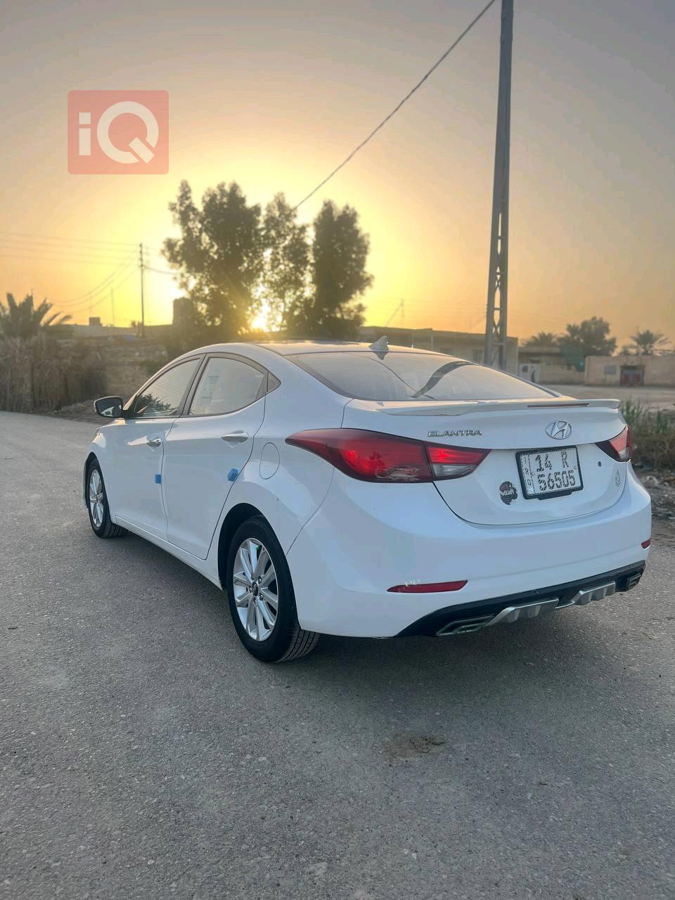 هیۆندای ئەلەنترا